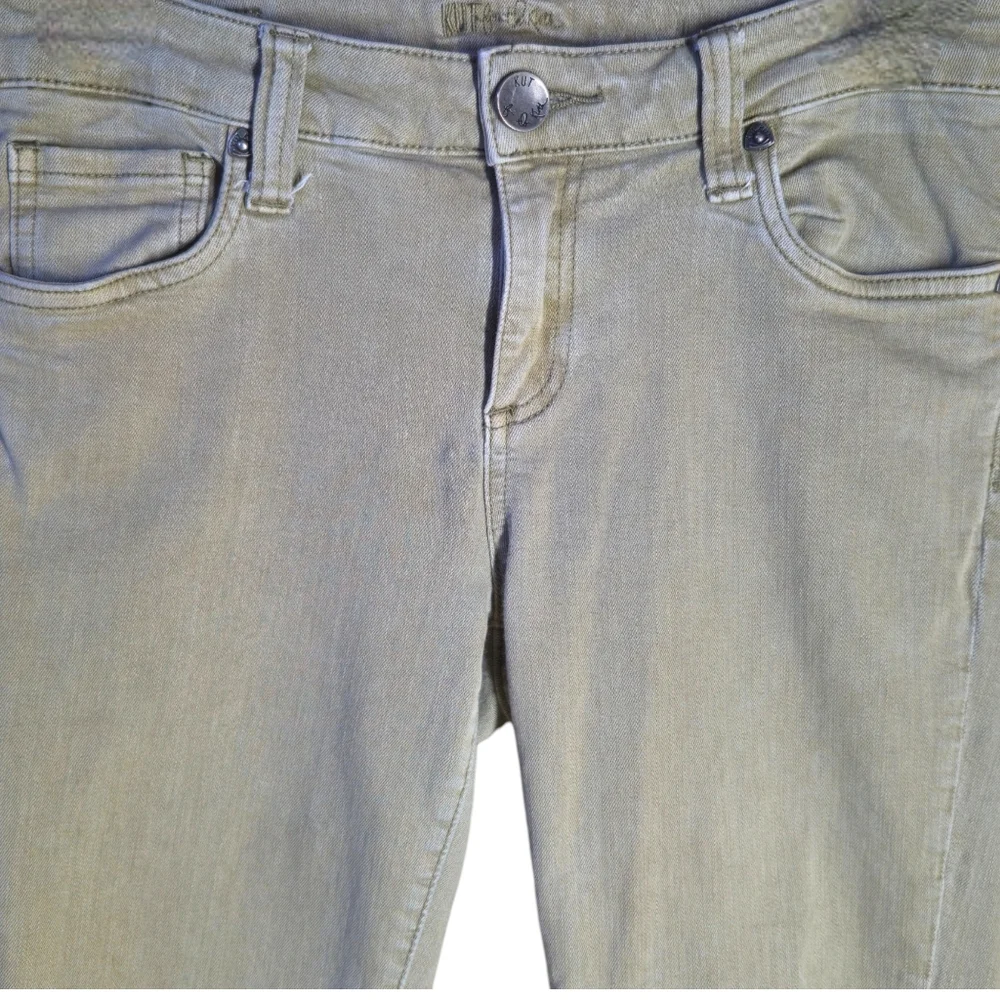 Kut from the Kloth Mid Rise Skinny Sage Green size 4
